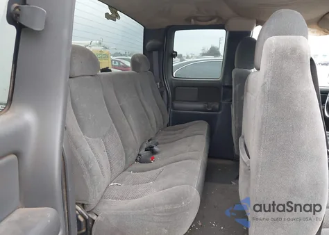 2004 Chevrolet Silverado 1500 Ls from USA, damaged, VIN 2GCEC19T241160407